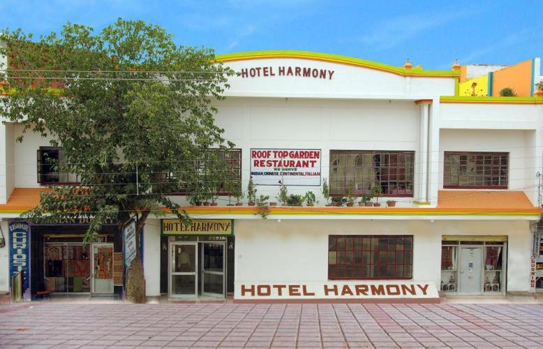 Hotel Harmony Khajuraho Exterior photo